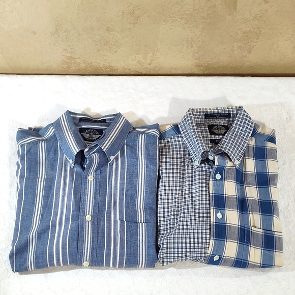 Dockers Men's Blue & White Short-Sleeve Button-Down Size M 100% Cotton Lot of 2 - Picture 2 of 16